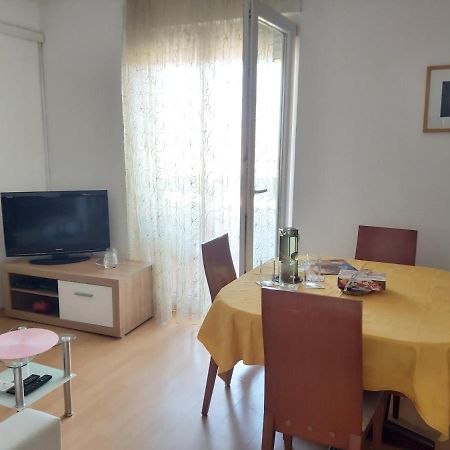 Apartment Mirela Задар Екстериор снимка